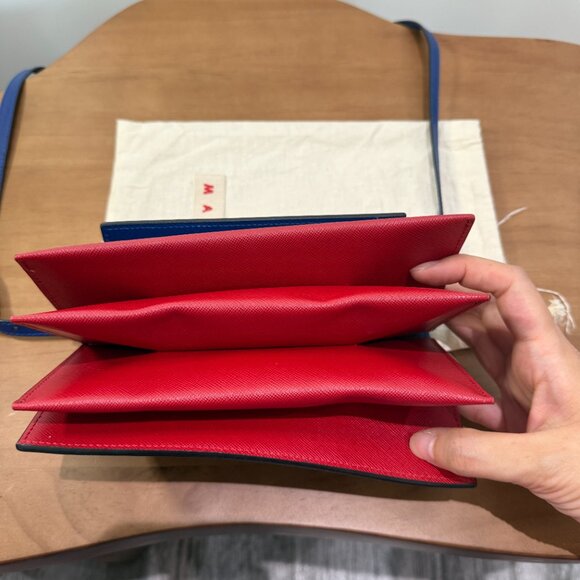 Marni Trunk Wallet with Crossbody Chain Blue/Red/Black - Picture 6 of 12